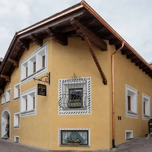 Apartment Chalet Al Tabia, Bormio